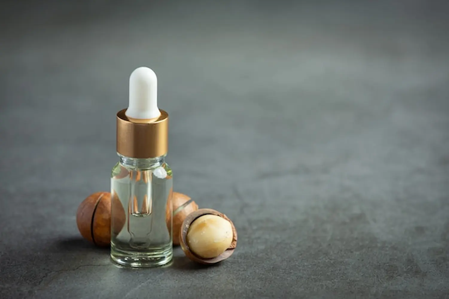 skincare ingredients for hydration: Squalane