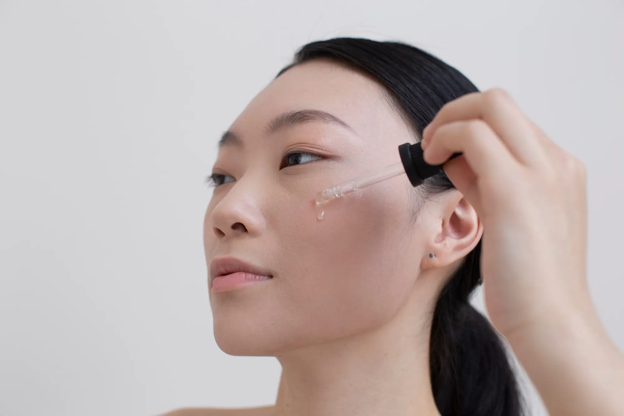 peptides vs retinol comparison skincare