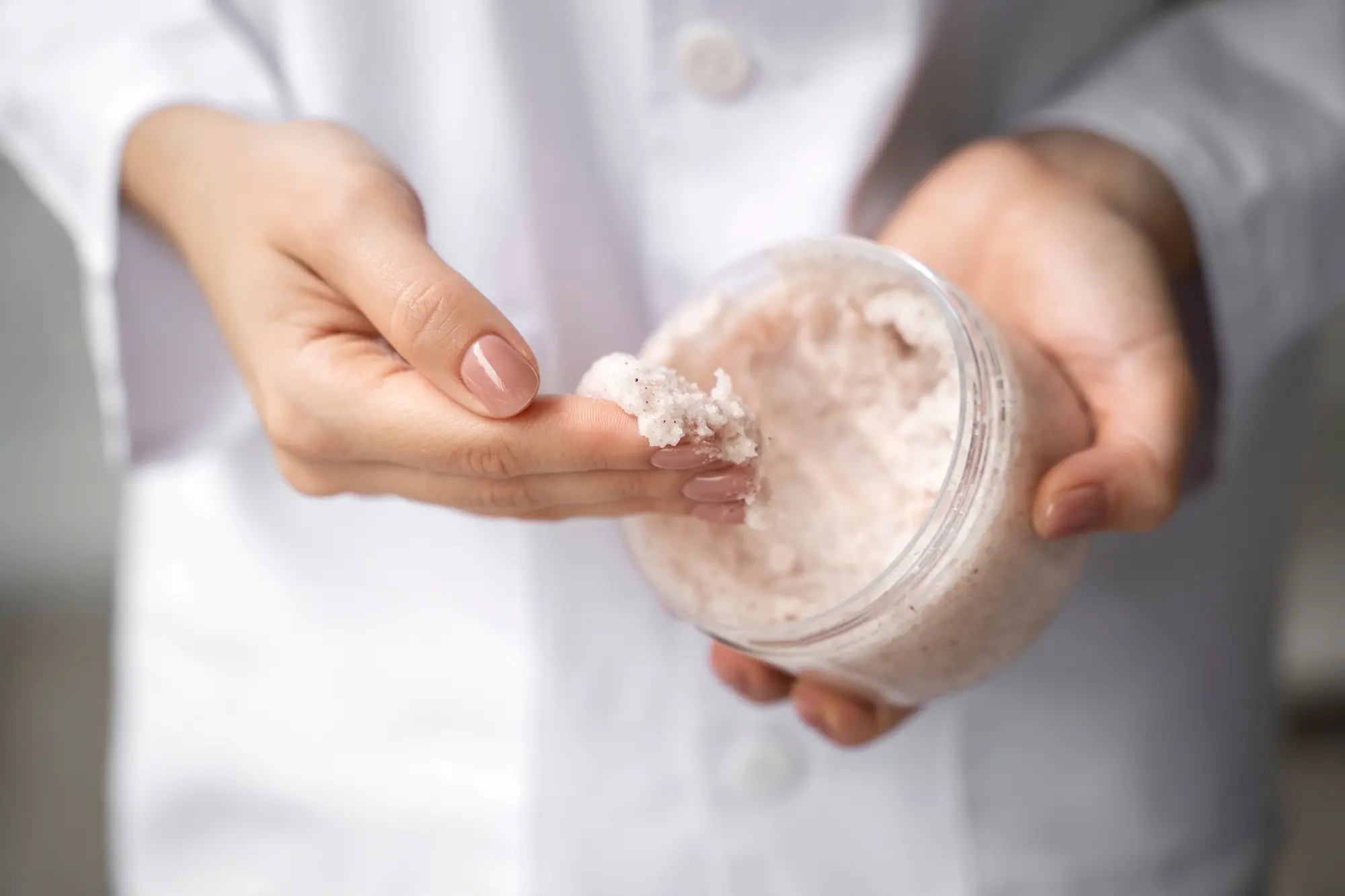 chemical vs physical exfoliant comparison